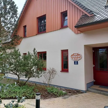 Oewern Diek 60 Апартаменты Вустров