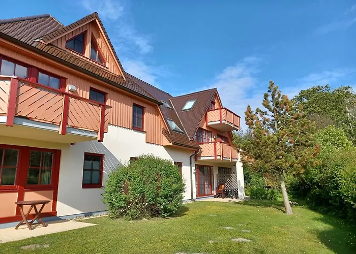 Oewern Diek 60 アパート *