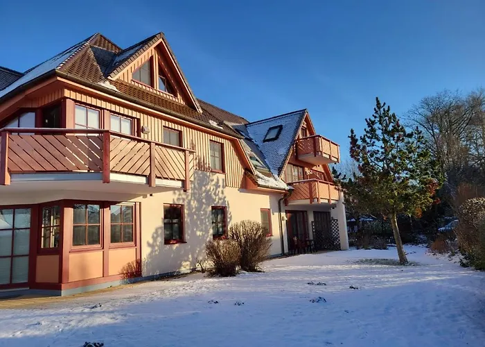 Oewern Diek 60 アパート *