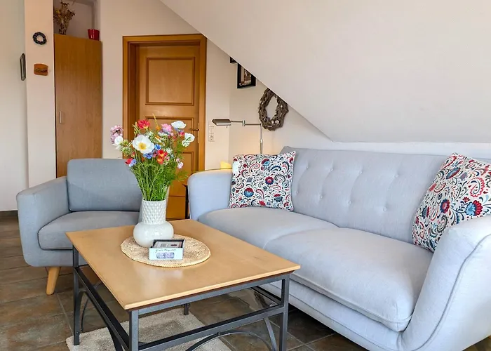 Oewern Diek 60 * ヴストロ